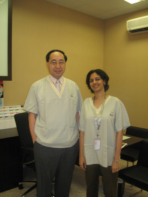 Dr. Rinky Kapoor with Professor CL Goh, Director Emeritus of the National Skin Center